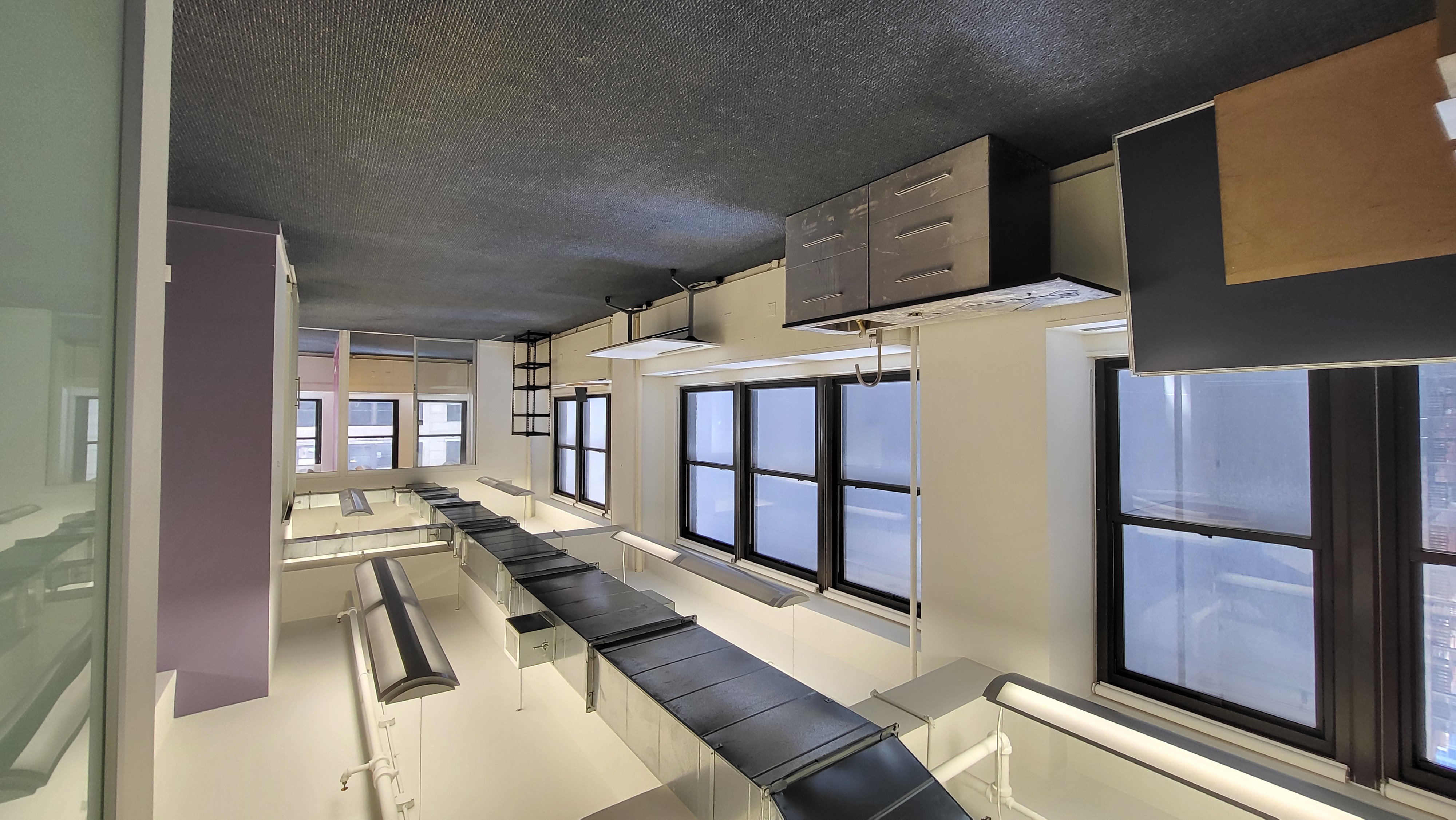 Corner Office with Private Offices & Kitchen in Chelsea