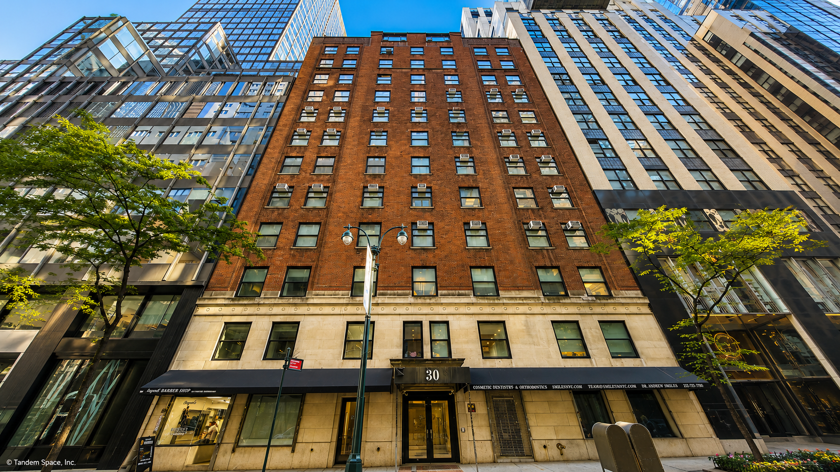 Midtown Office with Modern Amenities