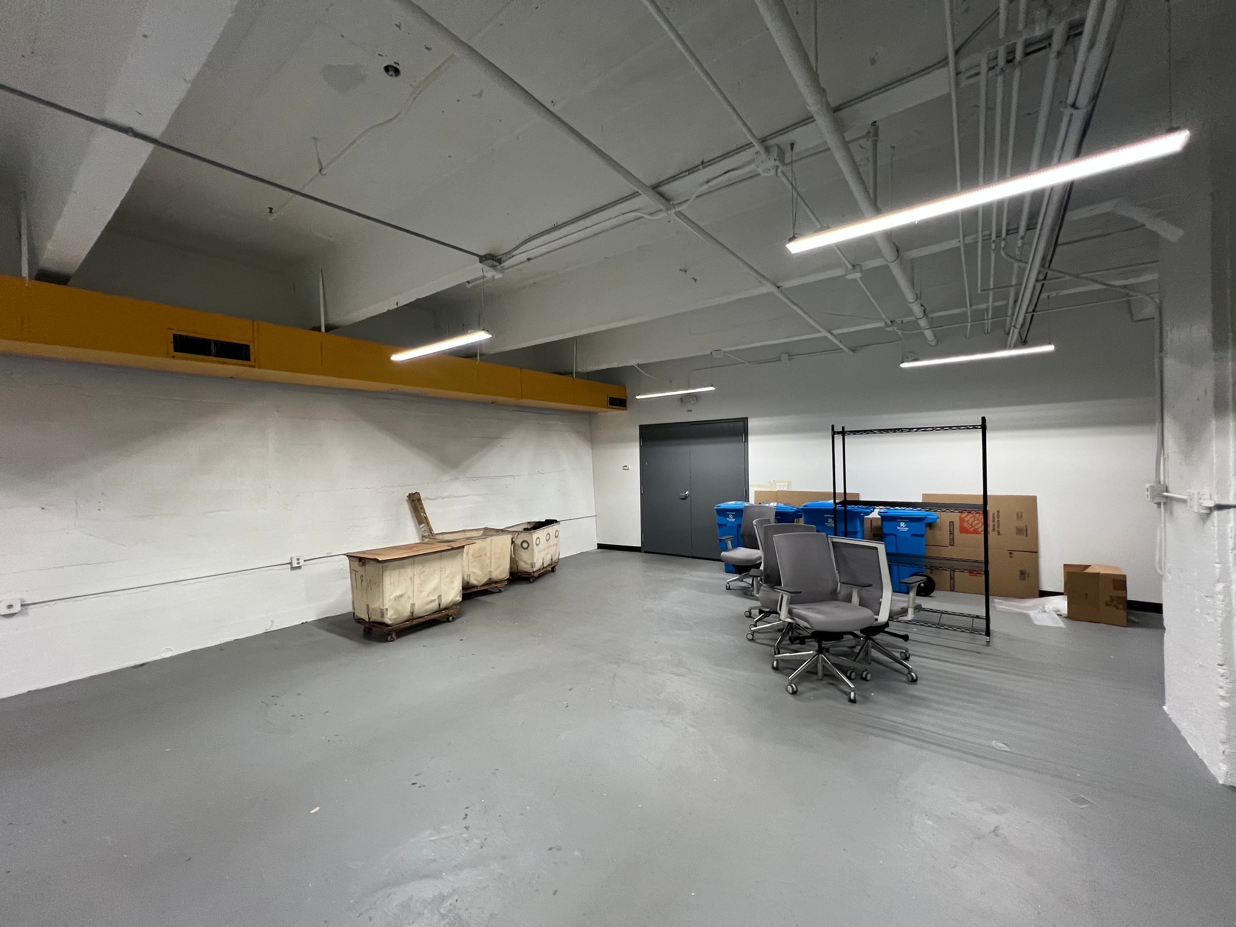 Artistic Office with Kitchen and Chairs in SF