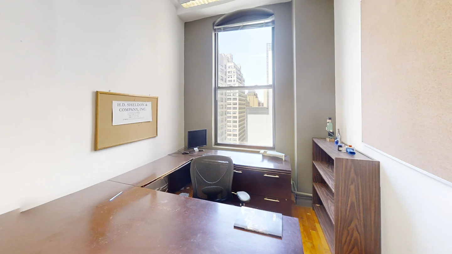 Bright Chelsea Office with Open Layout