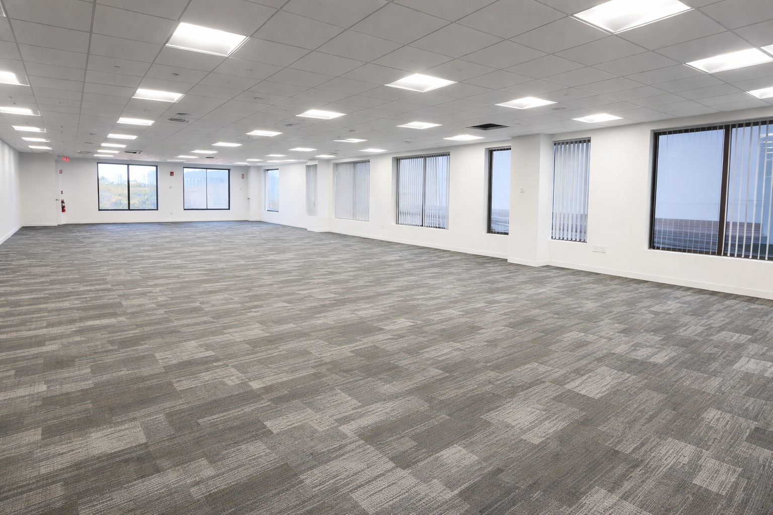 Bright Light-Filled Office in Central Cambridge