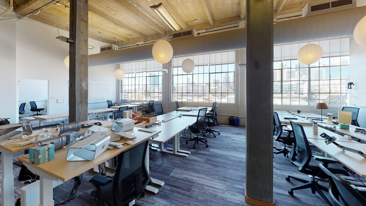 Vibrant SOMA Office with Modern Amenities
