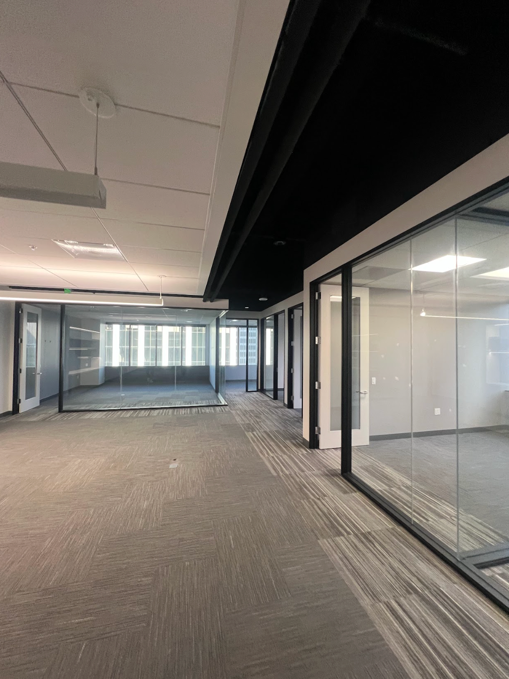 Modern Office Suite in San Francisco’s Financial District