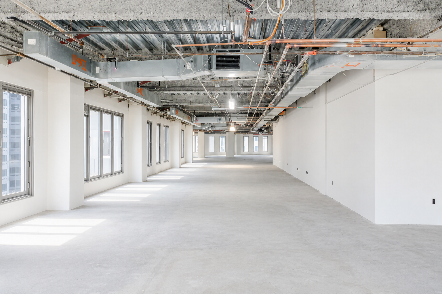 Bright Downtown Boston Office with Lots of Natural Light