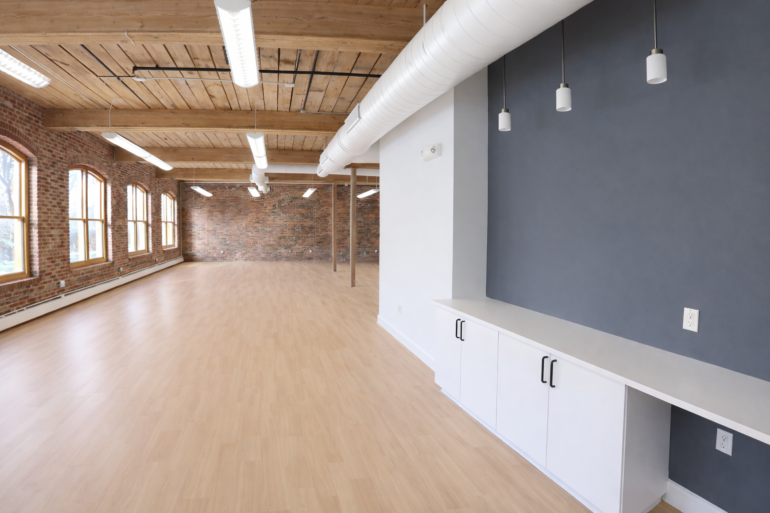 Creative Brick Suite with Natural Light in Cambridge