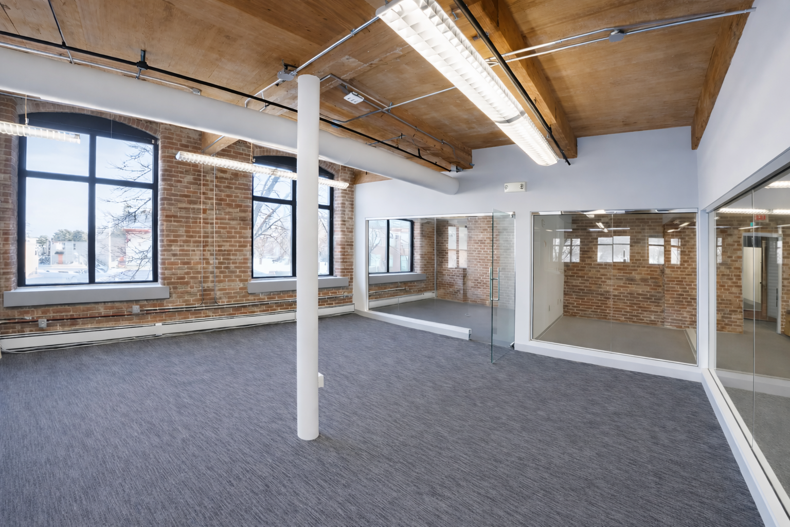 Stylish, Light-Filled Office in East Cambridge