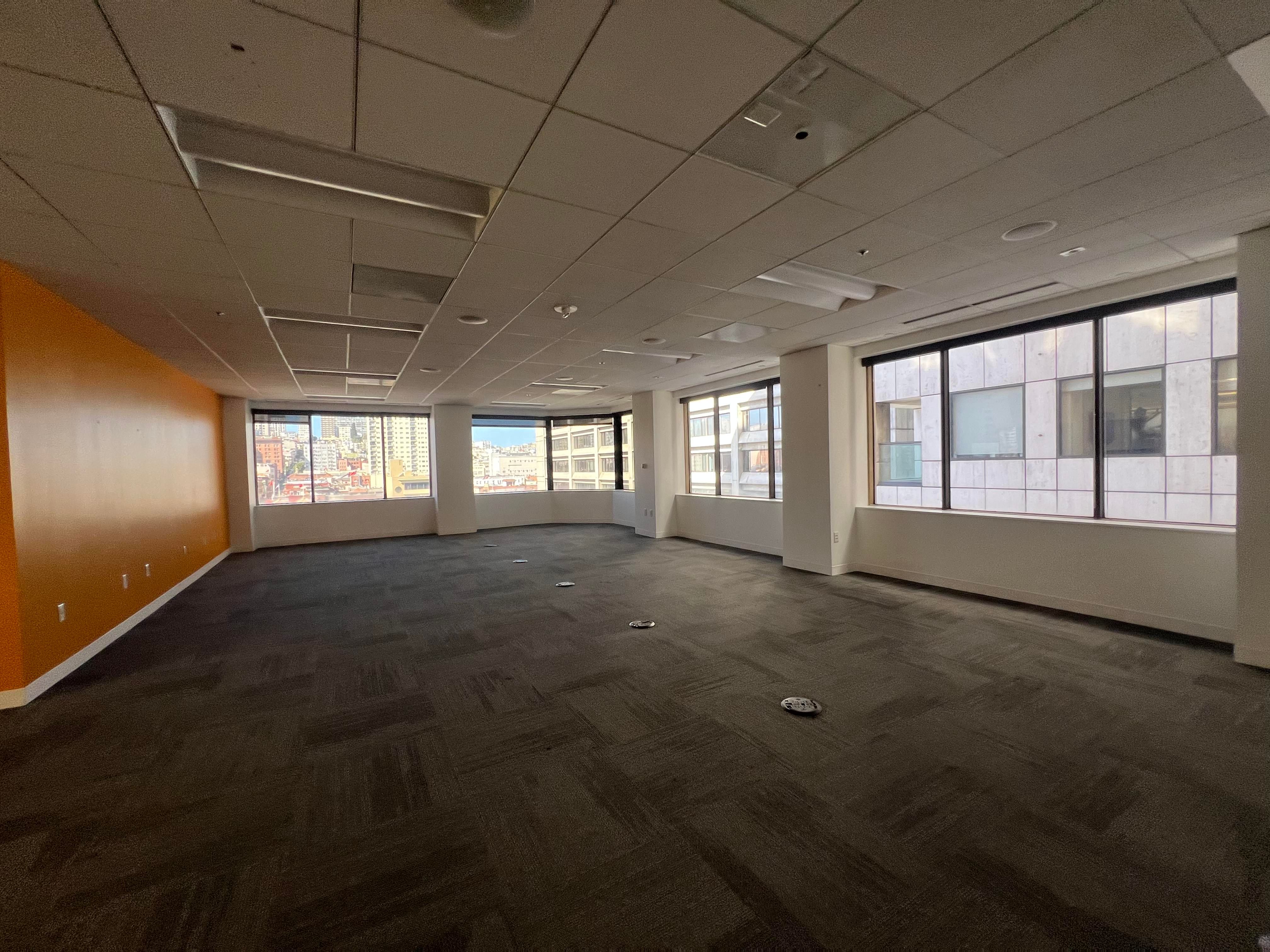 Bright Office with Natural Light in SF Chinatown