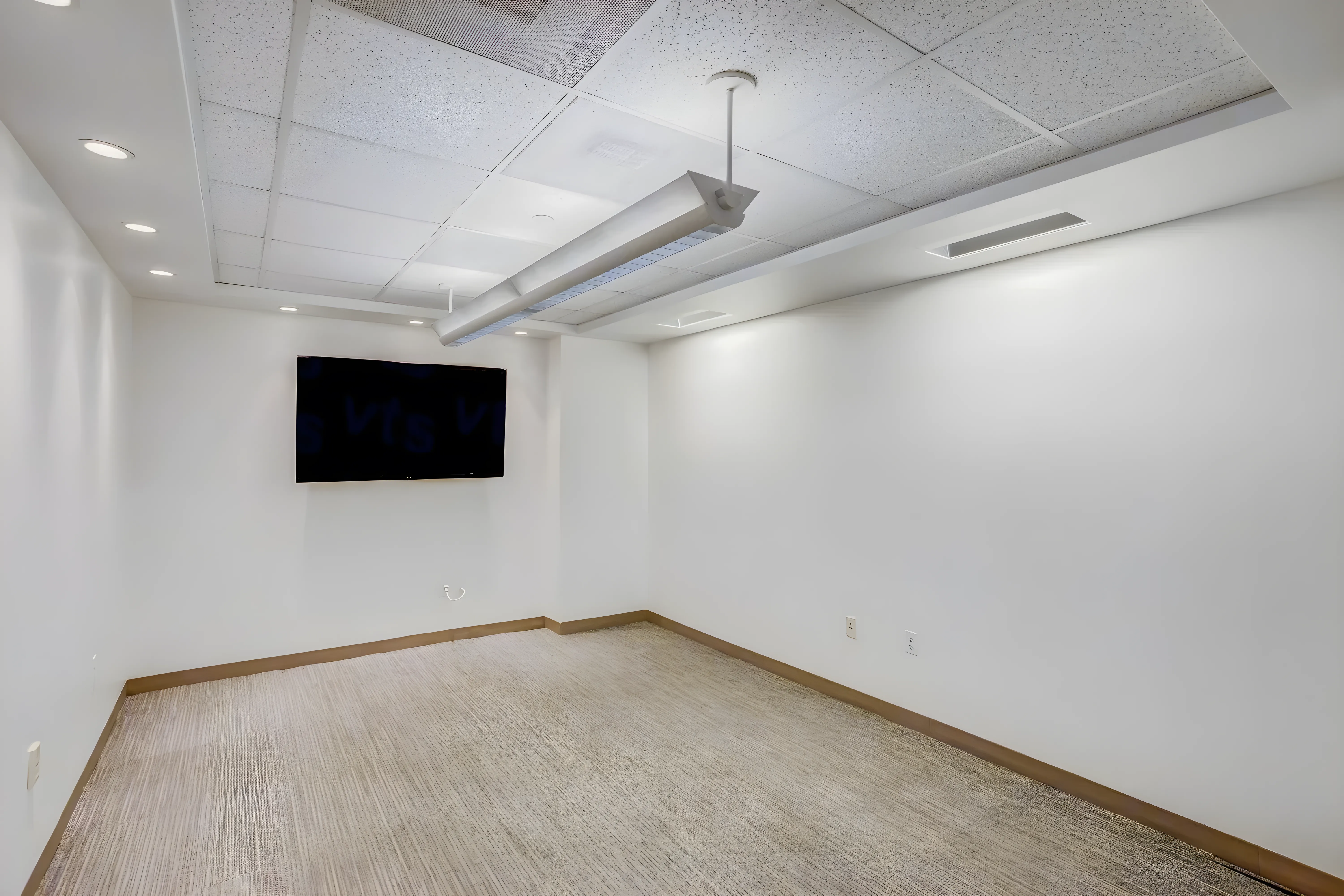 Contemporary Office Space in Downtown Boston