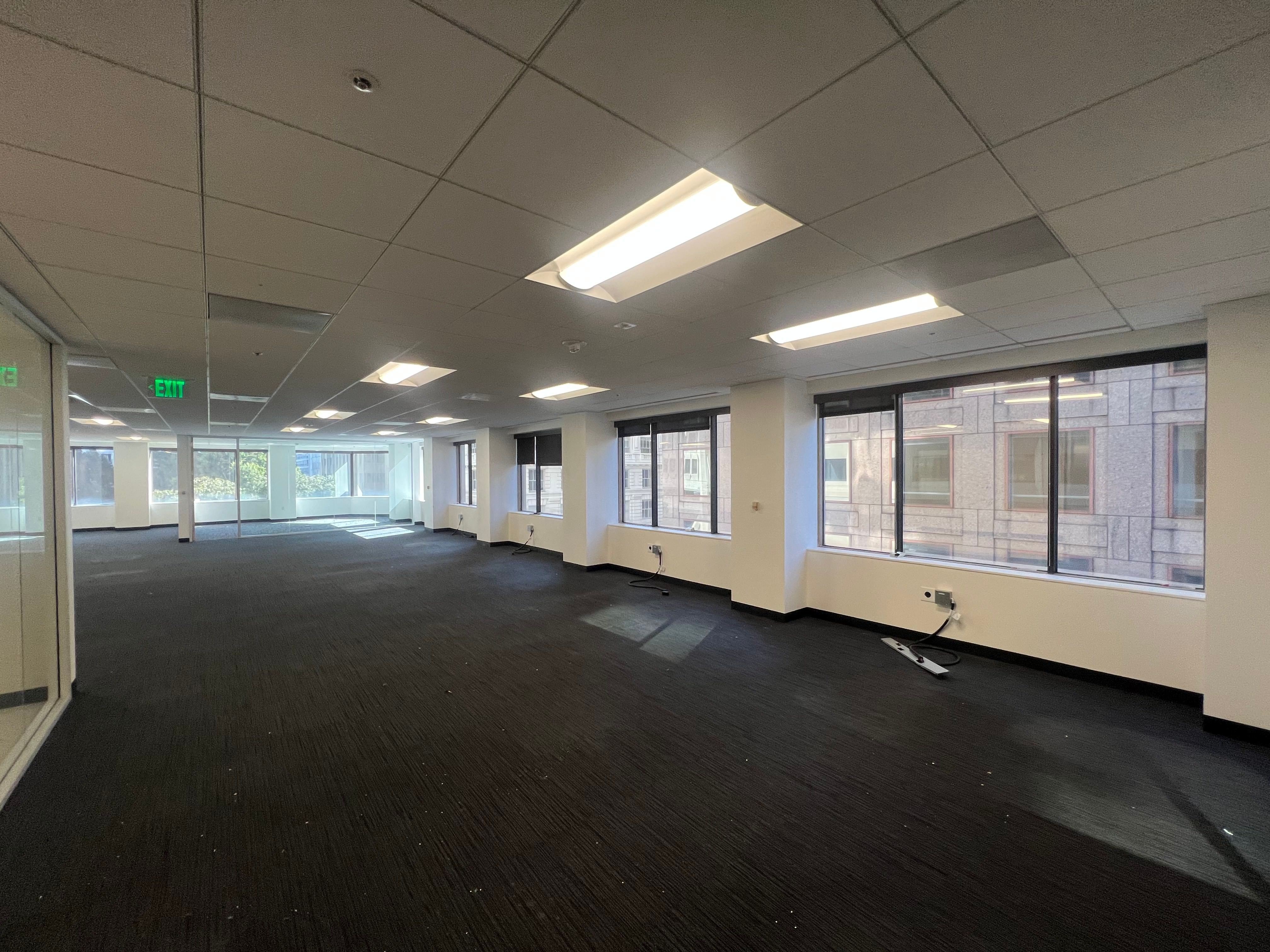 Bright Office Space with Natural Light and Amenities
