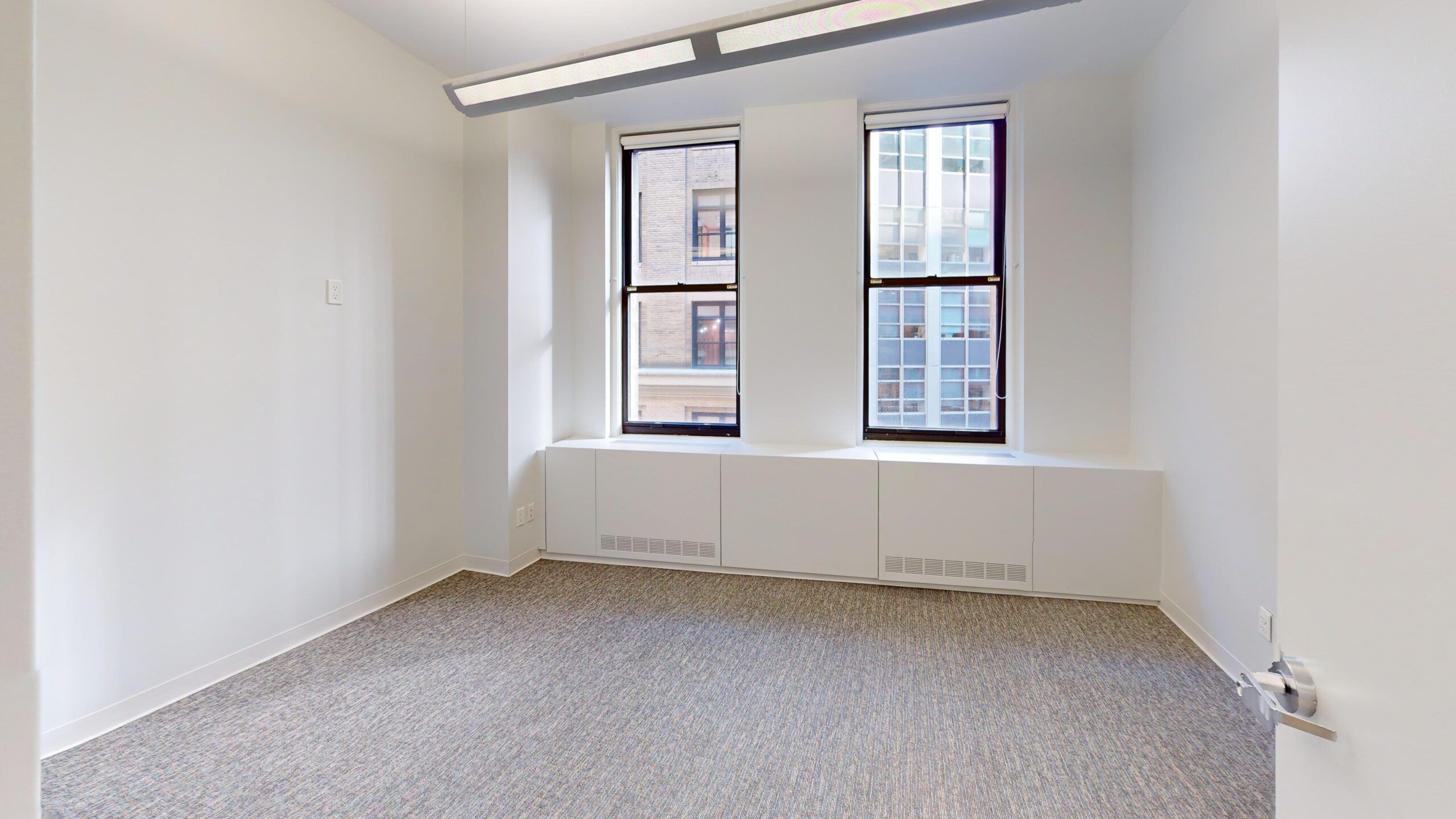 Airy Office with High Ceilings in FiDi