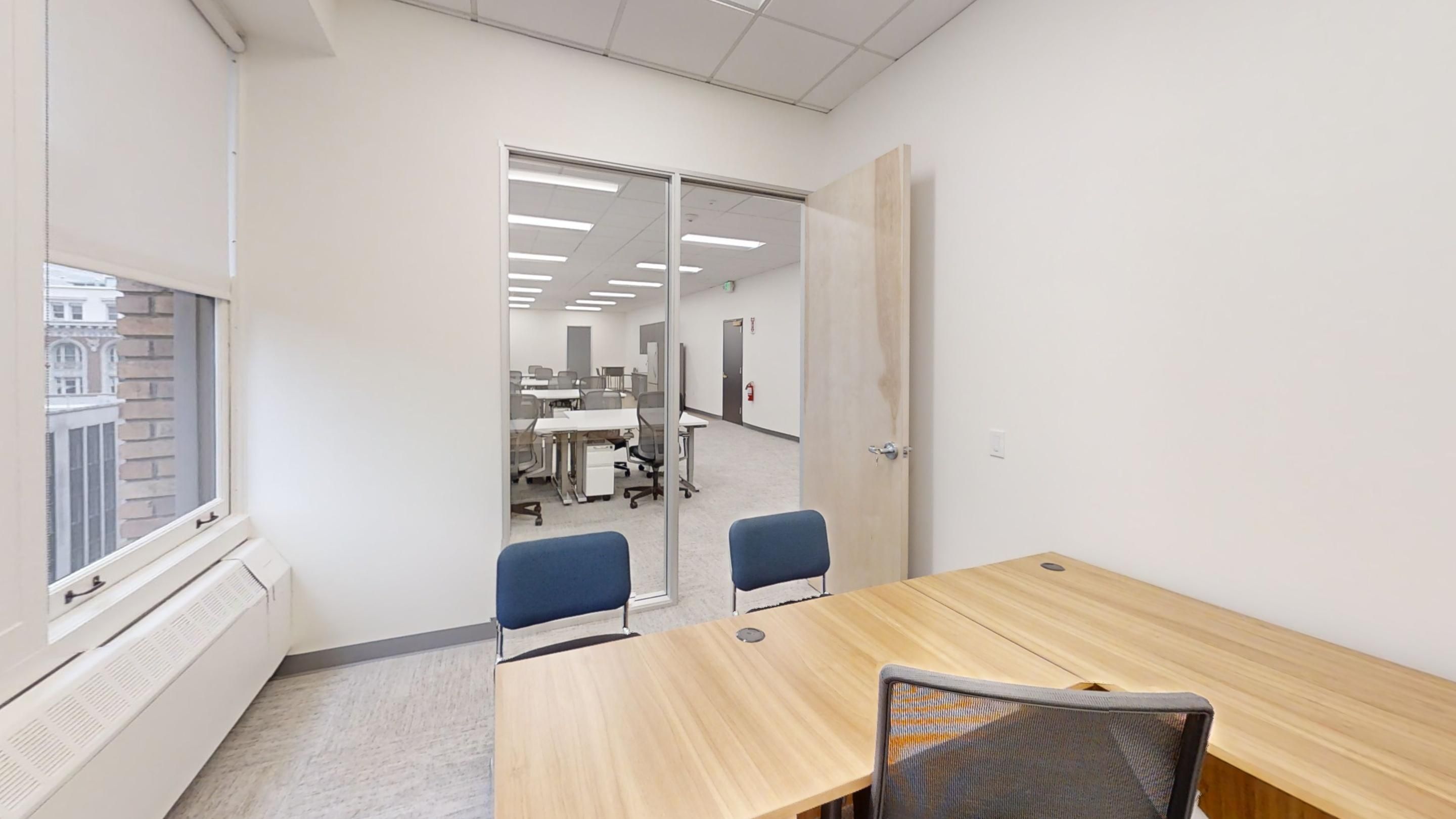 Modern Workspace in SF Financial District