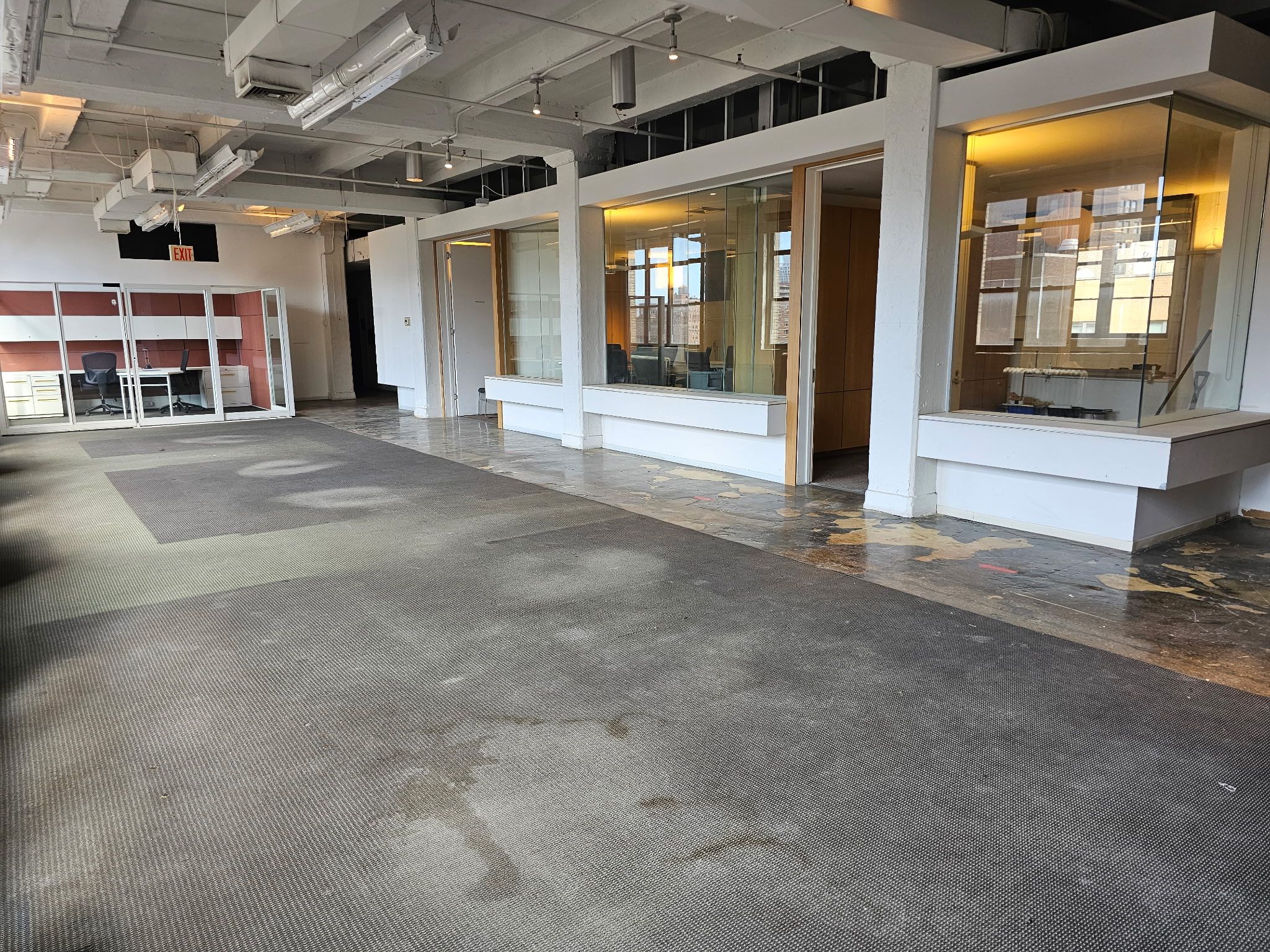 Bright & Spacious Office in Chelsea