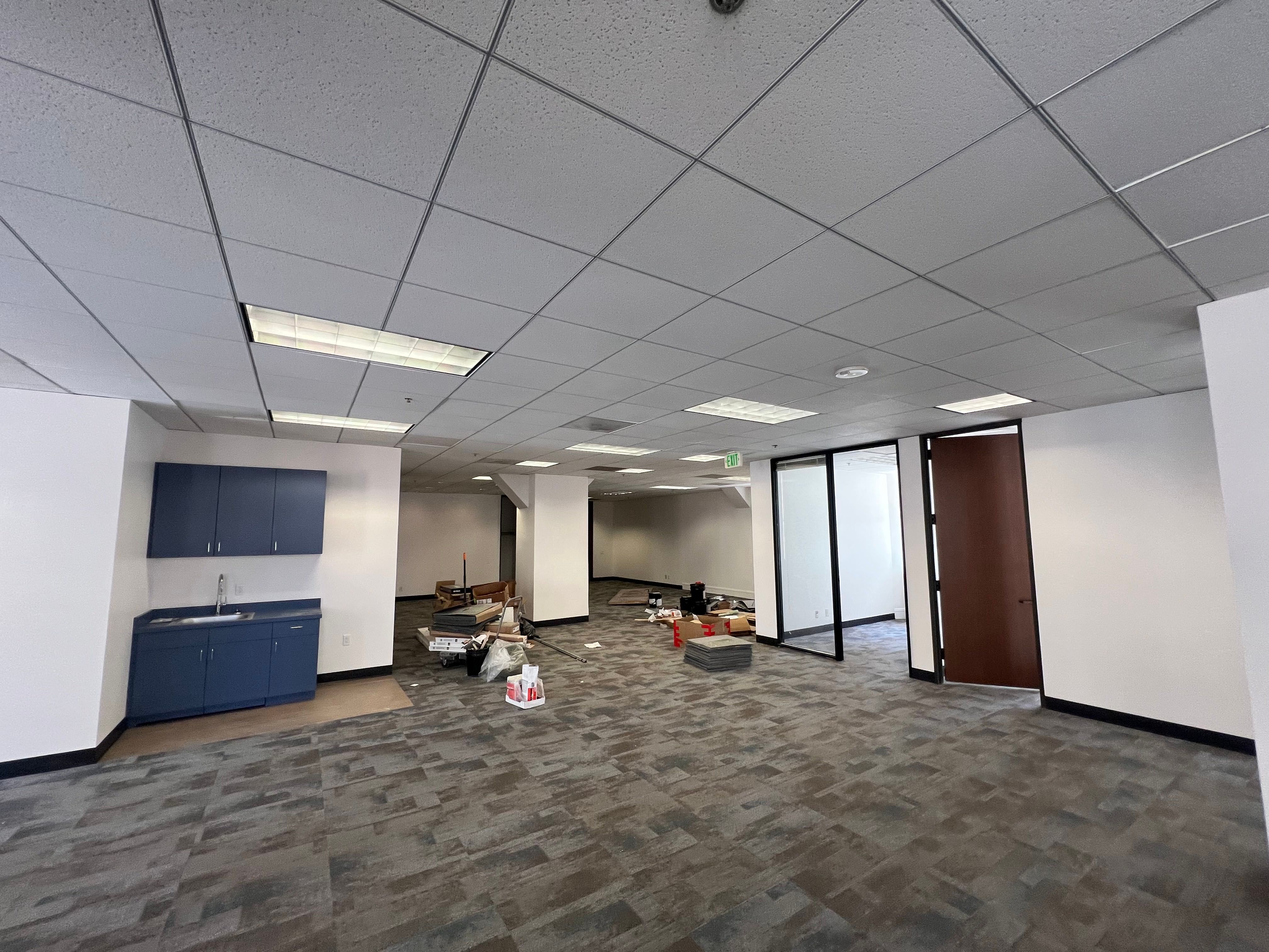 Modern Office with Great Views in SF FiDi