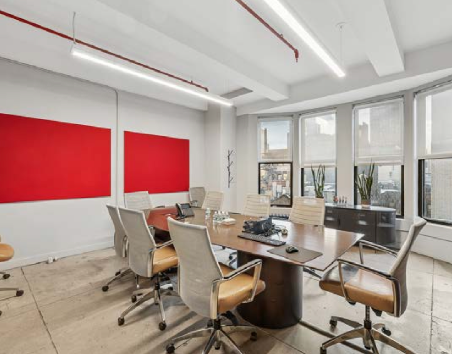 Fully Furnished Office in Vibrant Garment District
