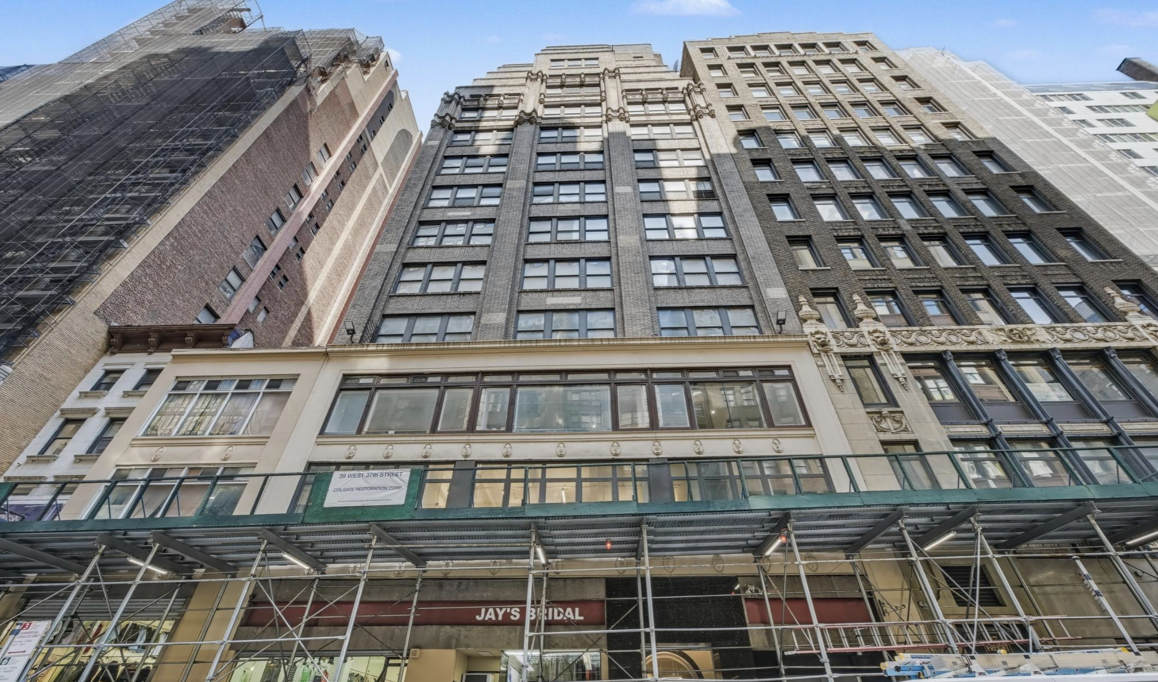 Midtown Office Space with Bright Windows