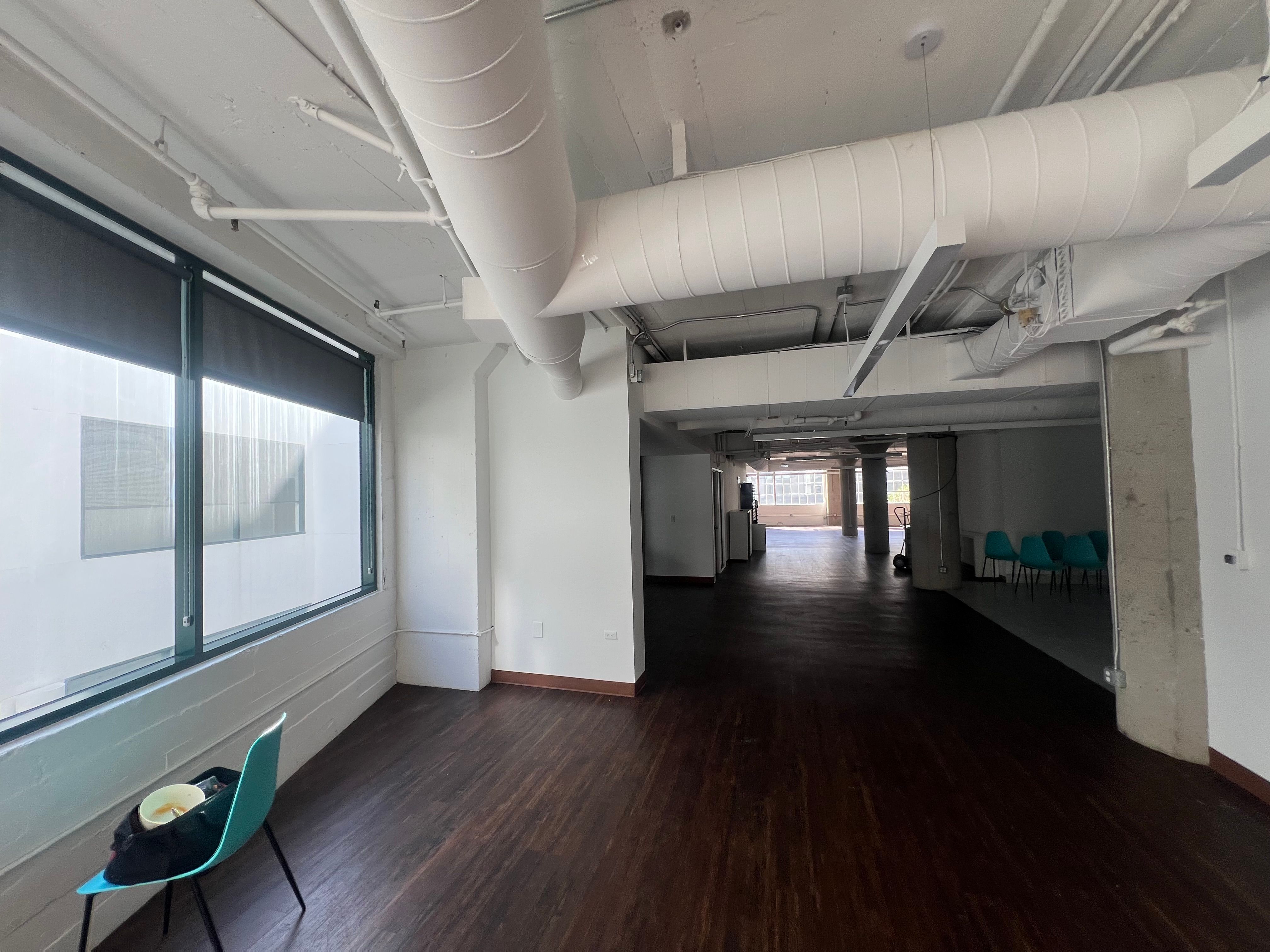 Bright South Beach Workspace with Modern Amenities