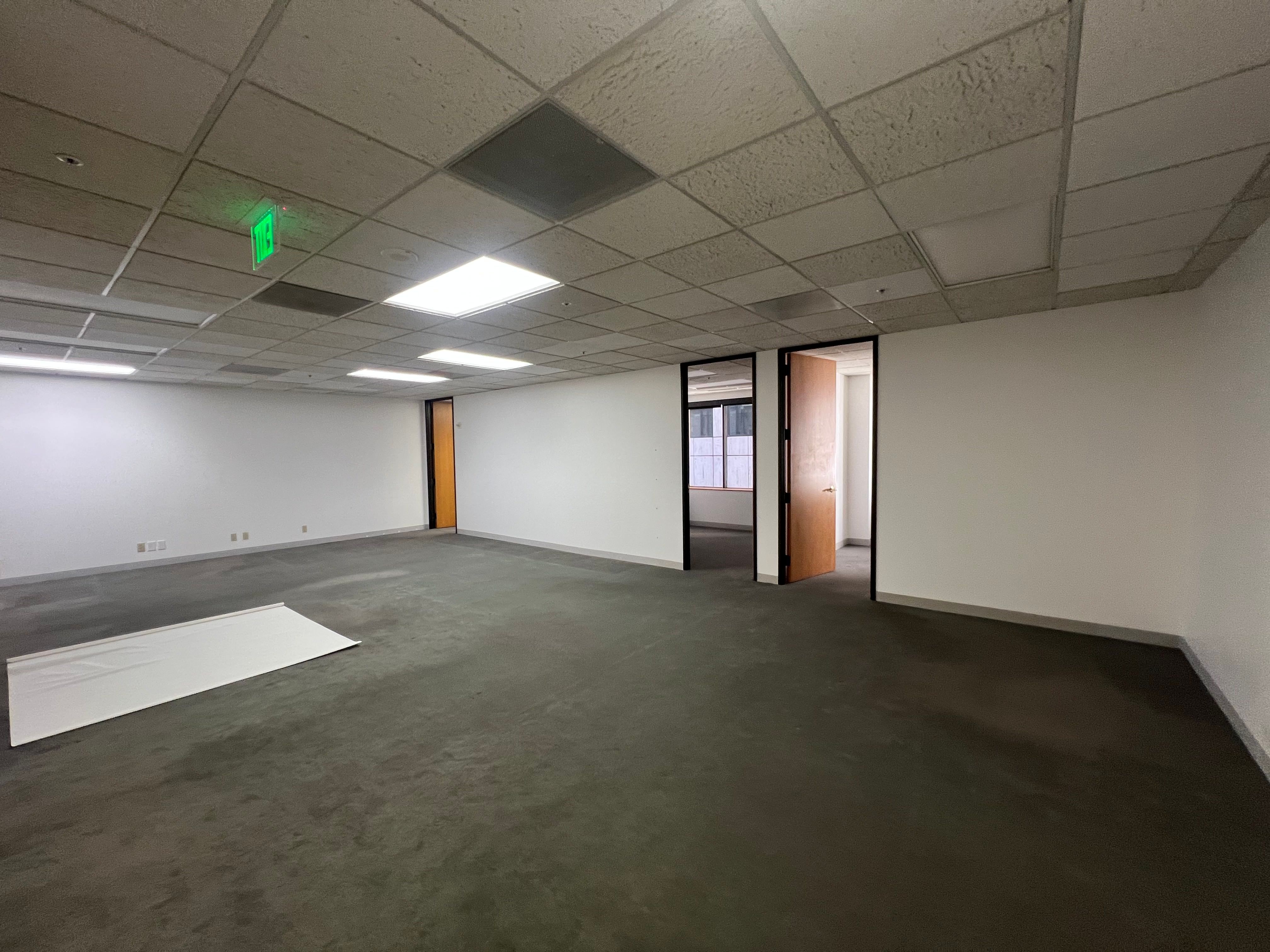 Bright Office with Natural Light in SF