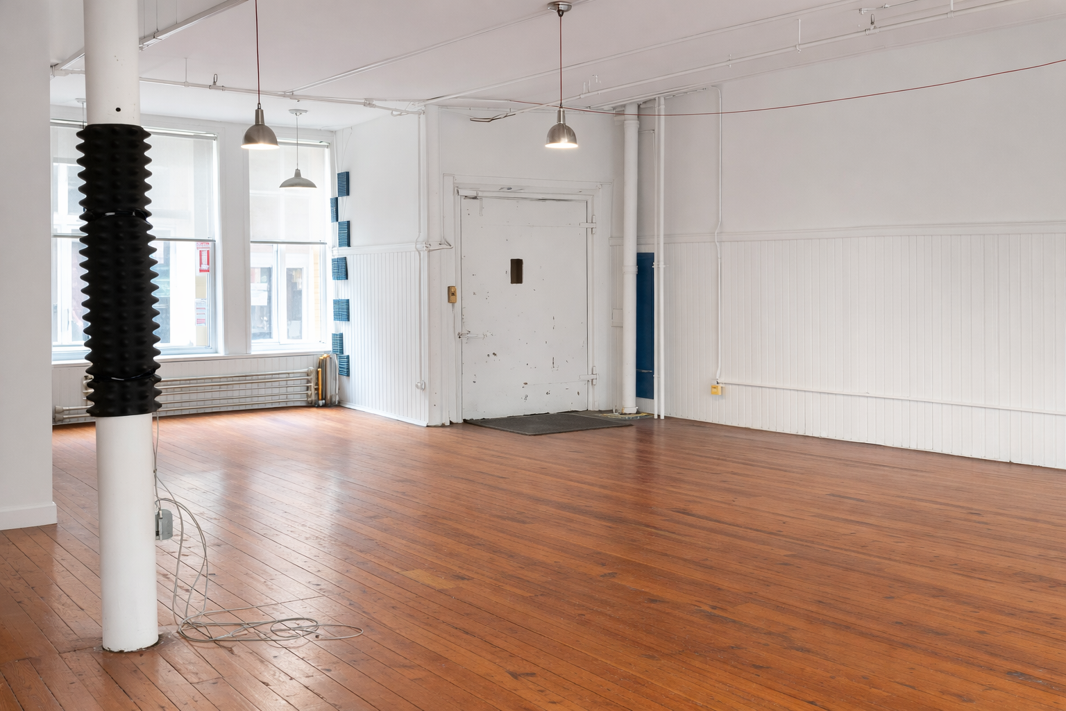 Bright Office Space with High Ceilings in Boston
