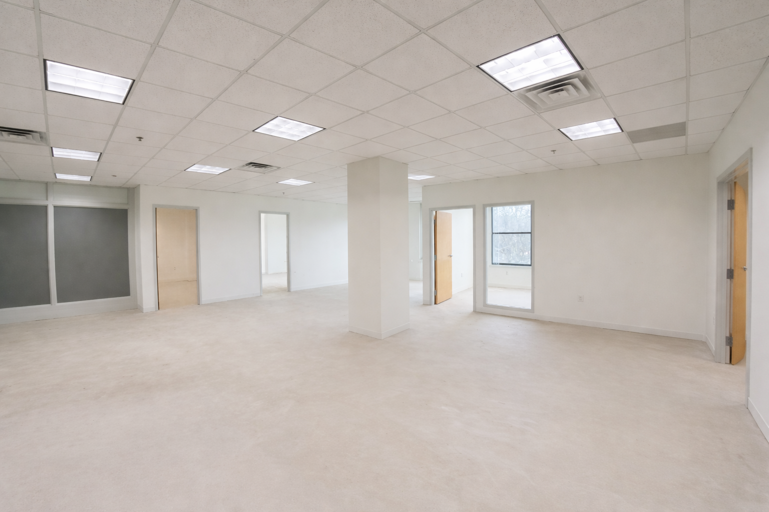 Bright Modern Office with Views of Downtown Boston Commons