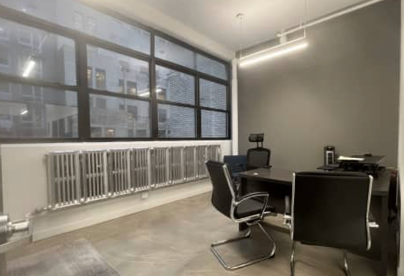Modern Office in Midtown East