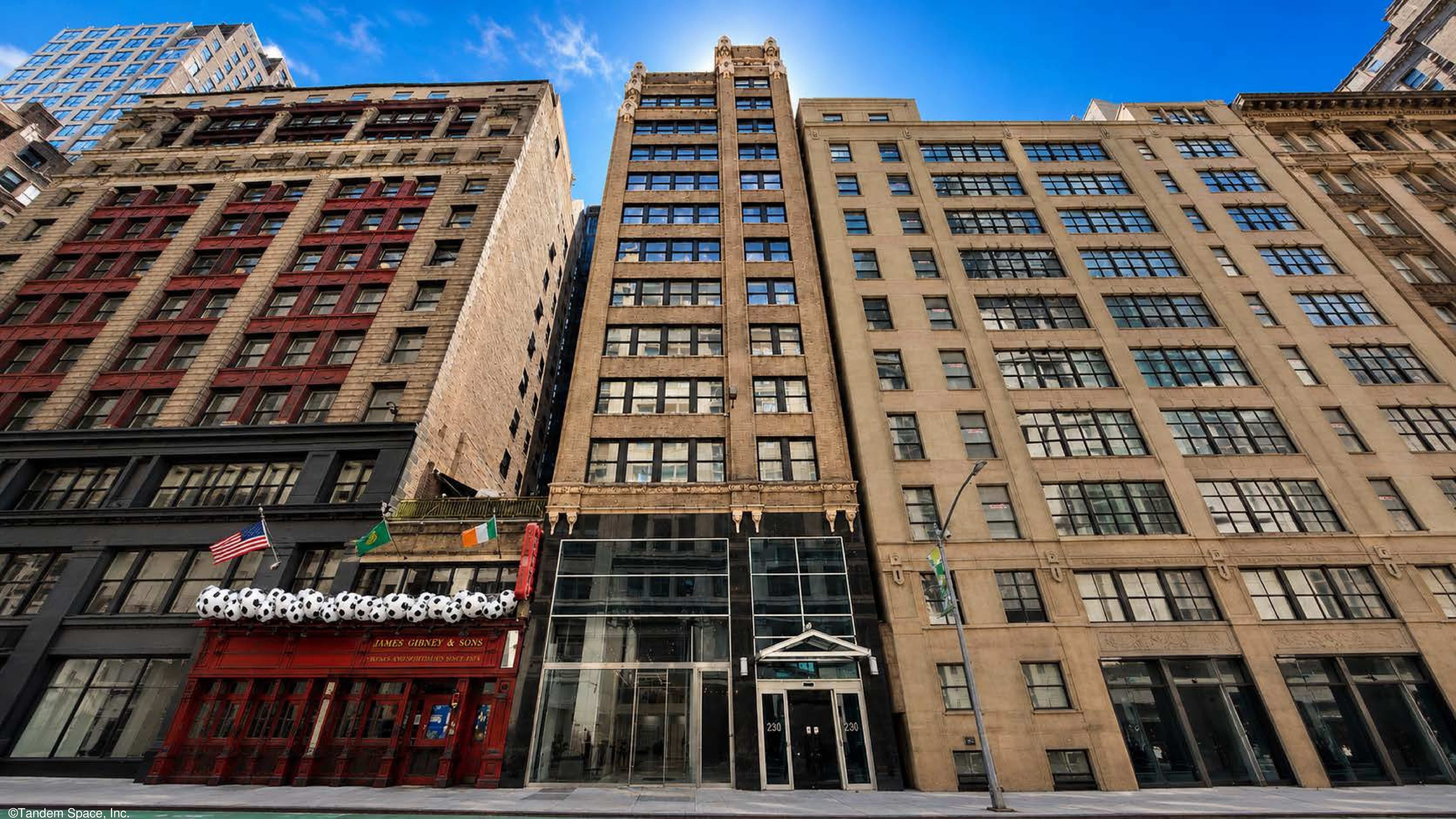 Modern Office Hub in Garment District