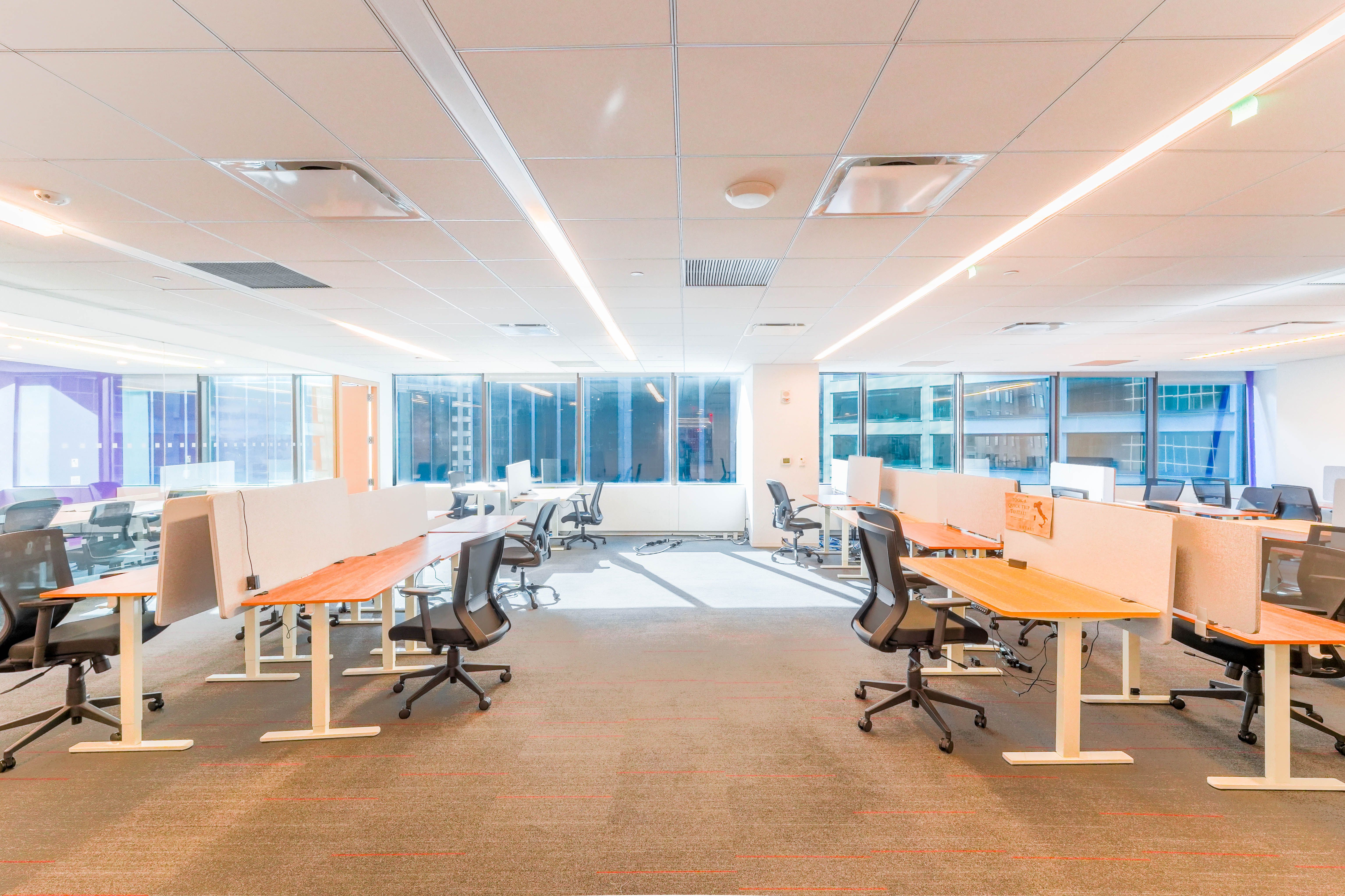 Bright Modern Office in FIDI