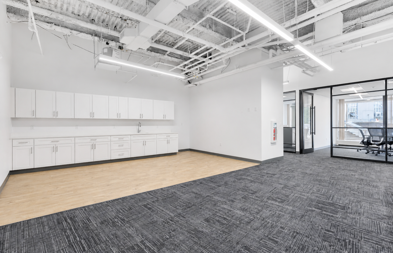Modern Boston Office in Central Downtown Plaza