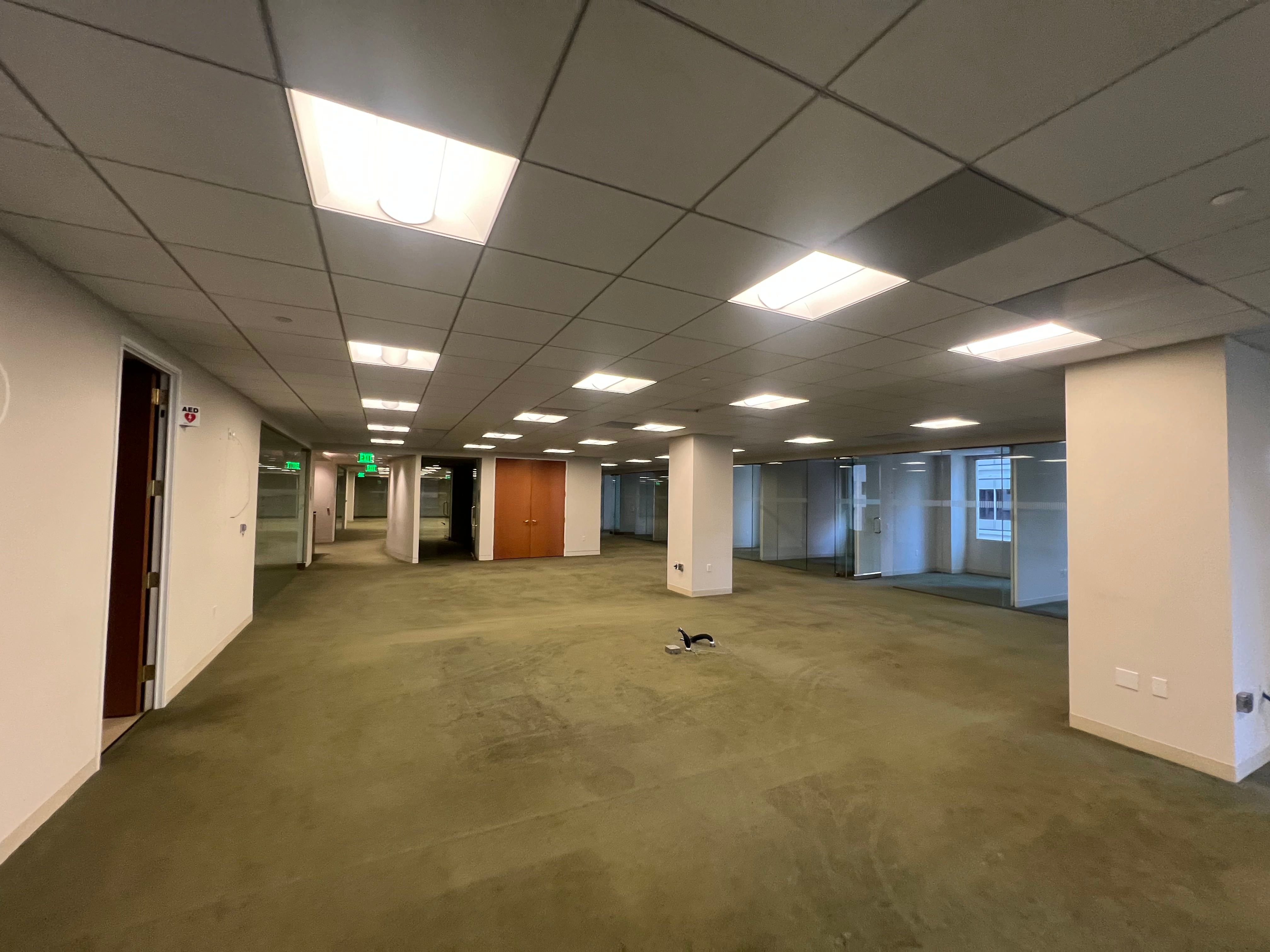 Modern Office with Glass Conference Rooms in SF