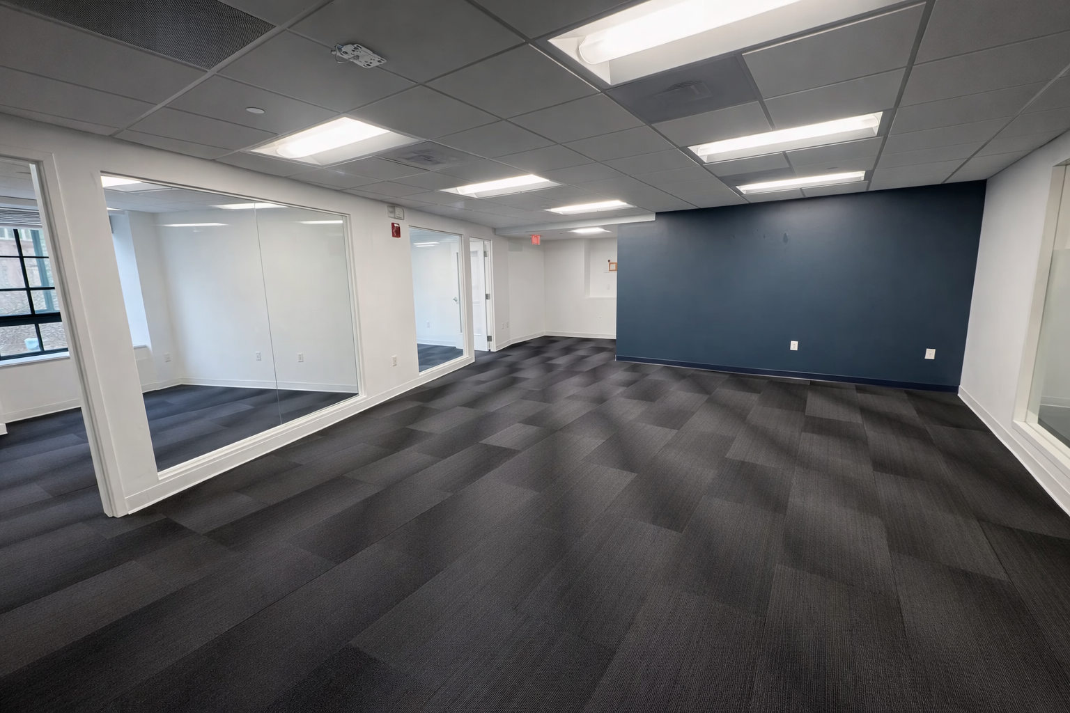 Inviting Downtown Boston Office with Natural Light