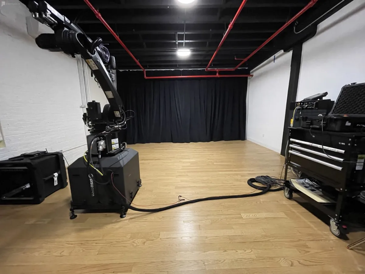 Vibrant Office Suite with Unique Decor in Brooklyn